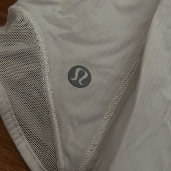 White Lululemon Hotty Hot Shorts - Picture 3 of 5